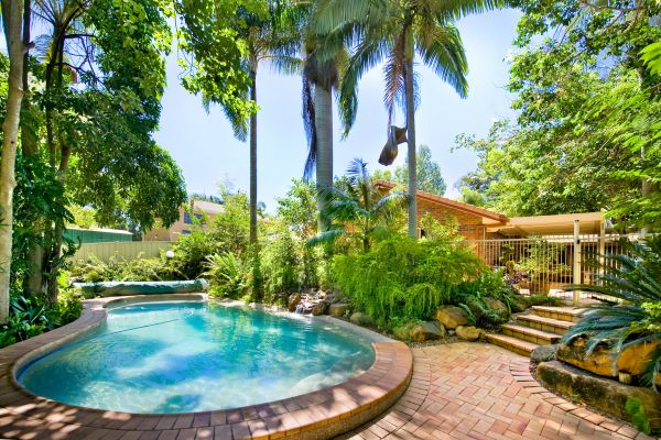 Pool Patio Paving in Marysville